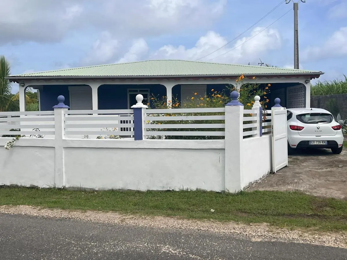La Marie-Galantaise Dans La Nature Beaurenom 0*,  Guadeloupe